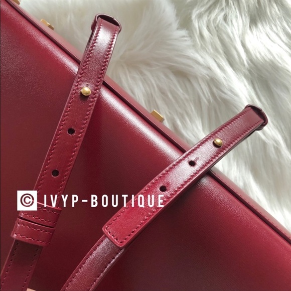 Saint Laurent Manhattan Small Smooth Leather Tote Bag - Picture 9 of 12